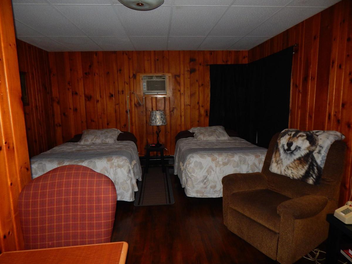 Brookside Motel Wadena 外观 照片