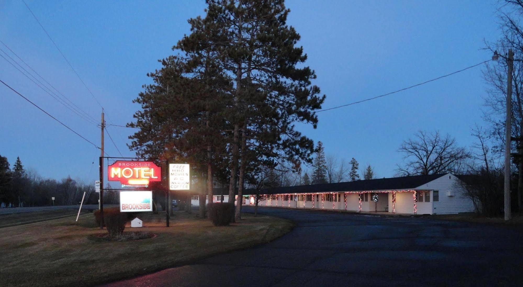 Brookside Motel Wadena 外观 照片