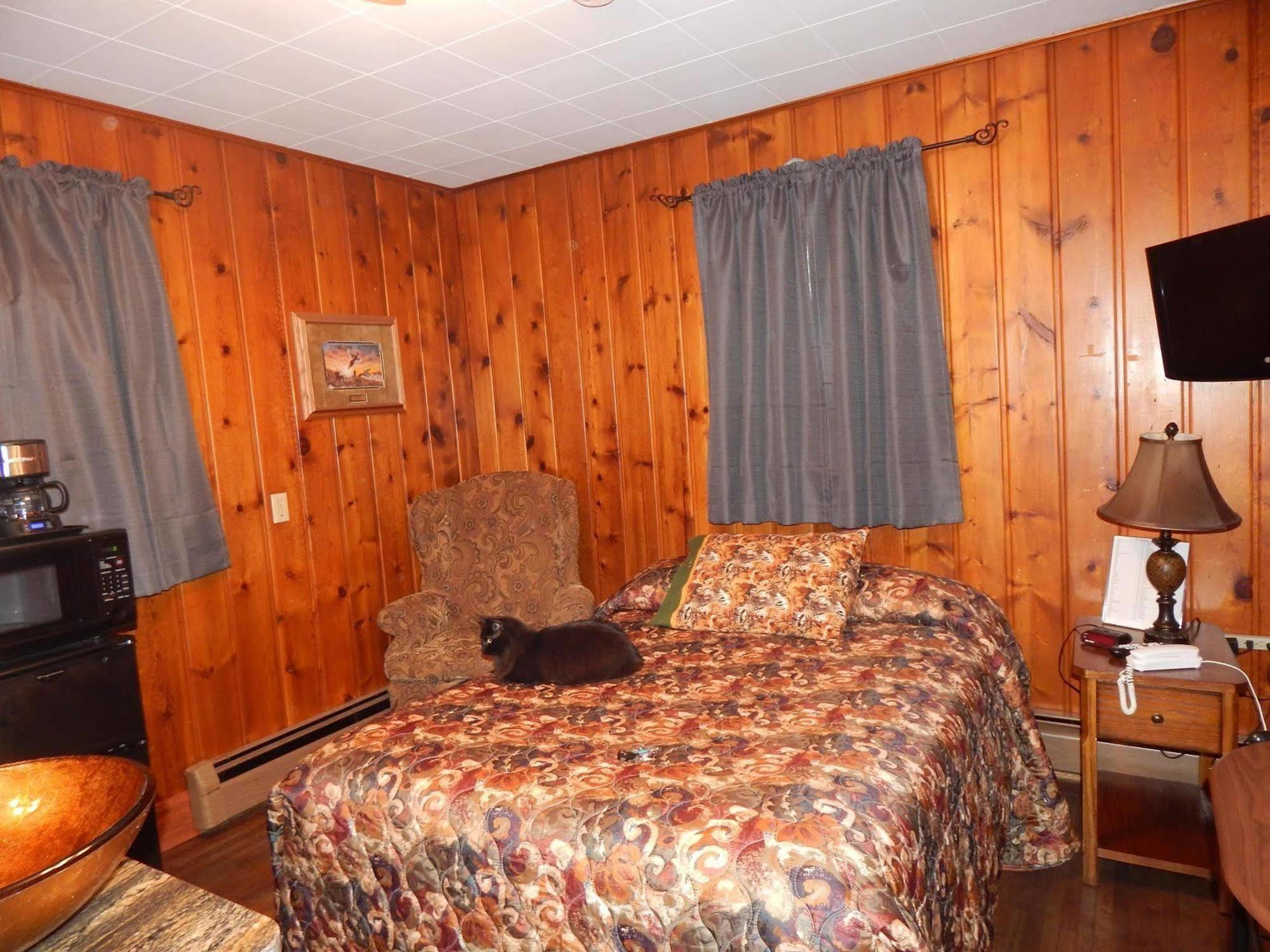 Brookside Motel Wadena 外观 照片