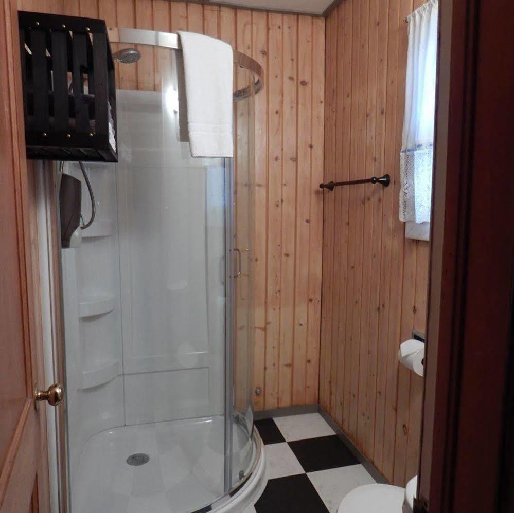 Brookside Motel Wadena 外观 照片
