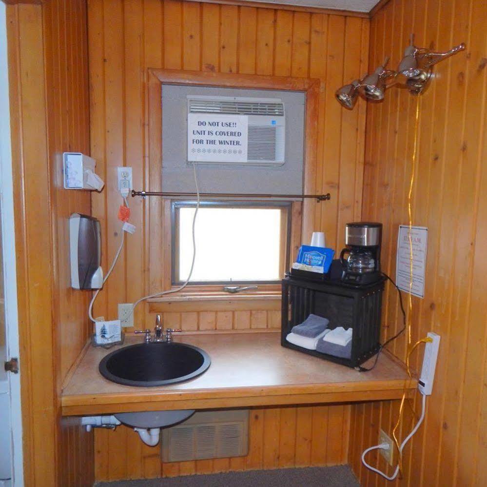 Brookside Motel Wadena 外观 照片