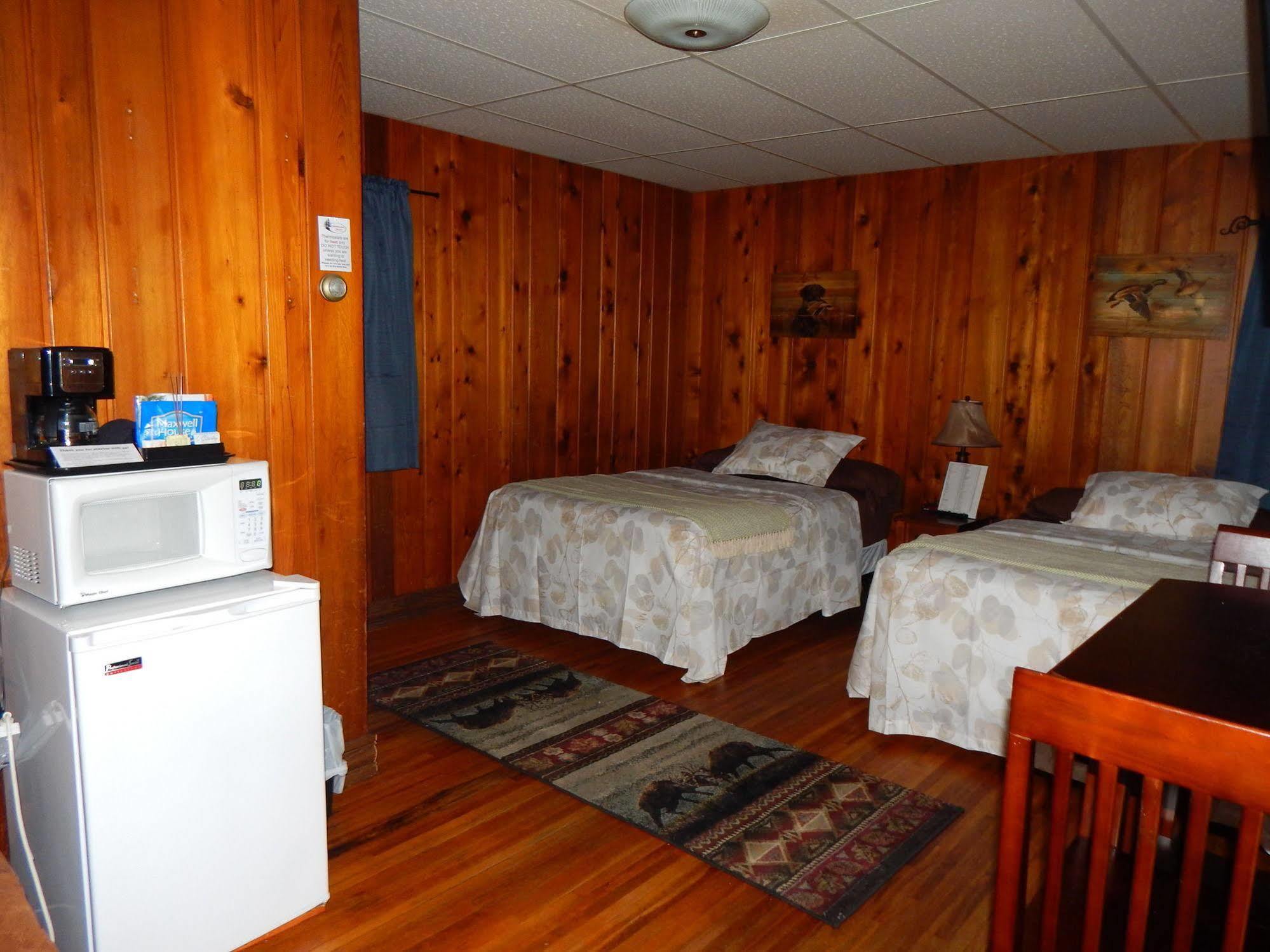 Brookside Motel Wadena 外观 照片